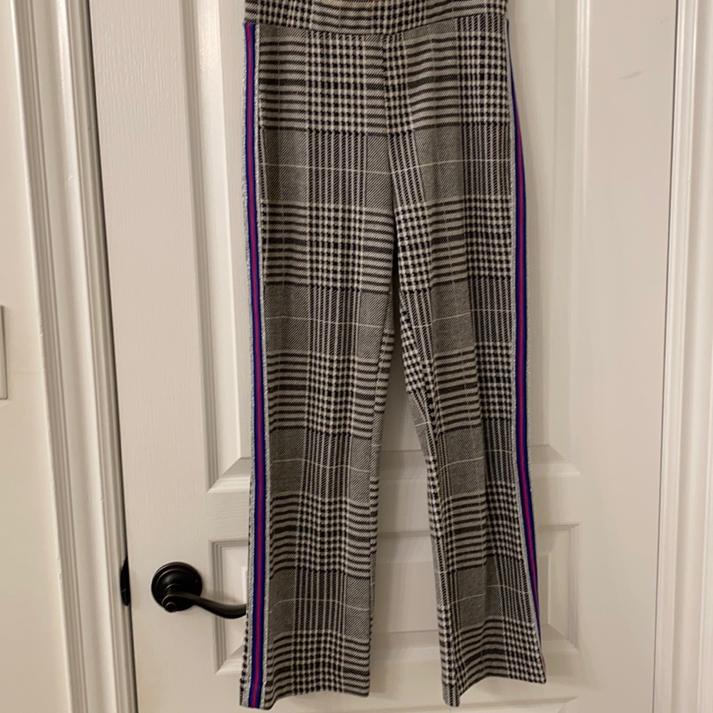 Plaid pants with stripe on side